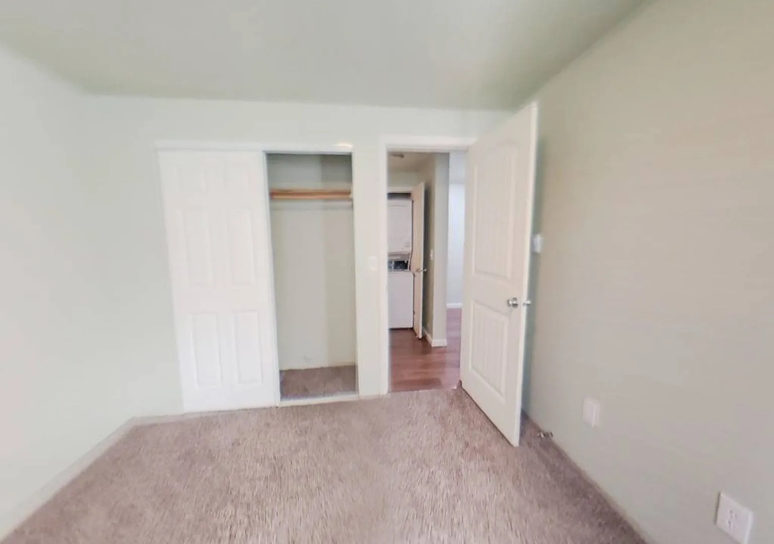 8612 N Mayfair St — Photo 3