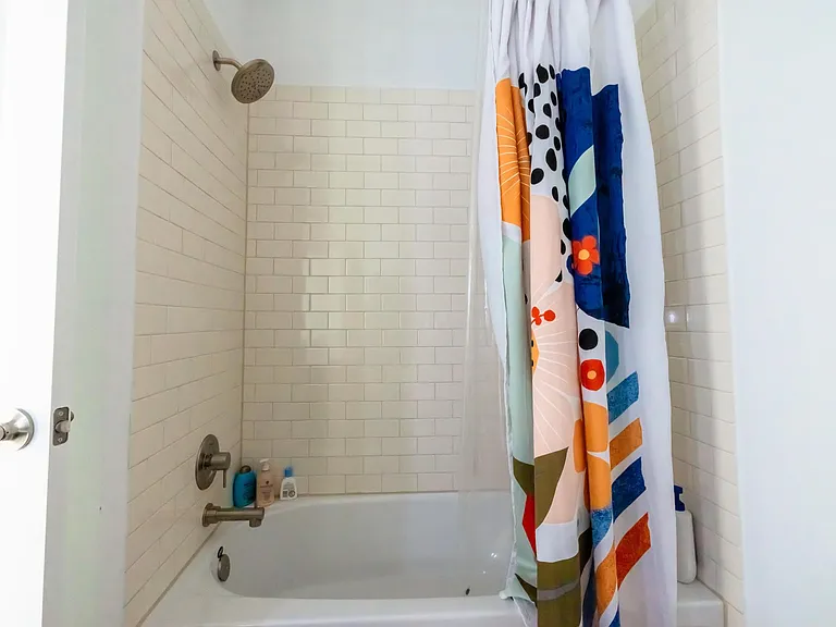 2501 Simond Ave #D — Photo 14
