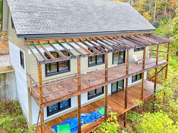 78 Natural Bridge Road, Scaly Mountain, NC 28755