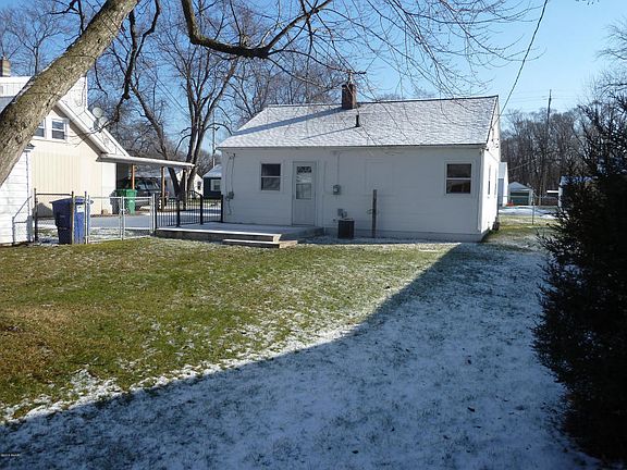 4th image of 131 28th St N
