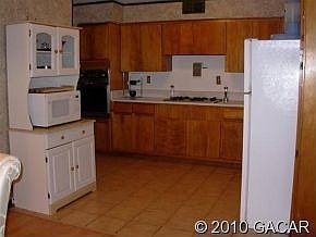 4th image of 4002 NW 13th Pl