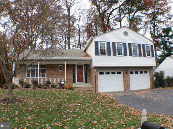 5584 Queen Victoria Ct