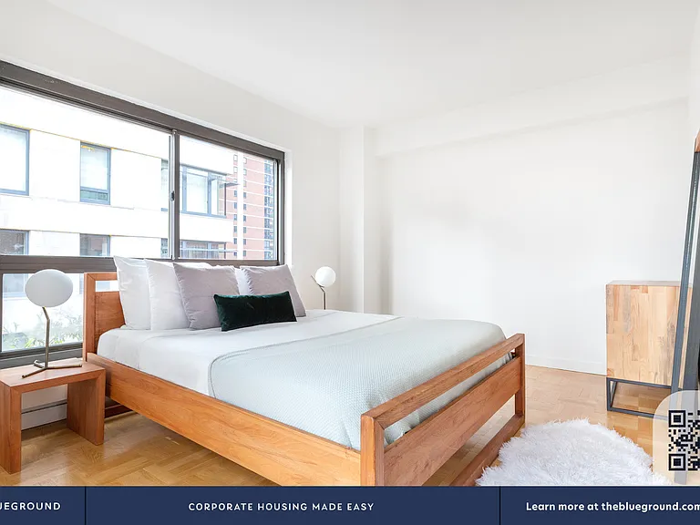 300 E 51st St #19B — Photo 10