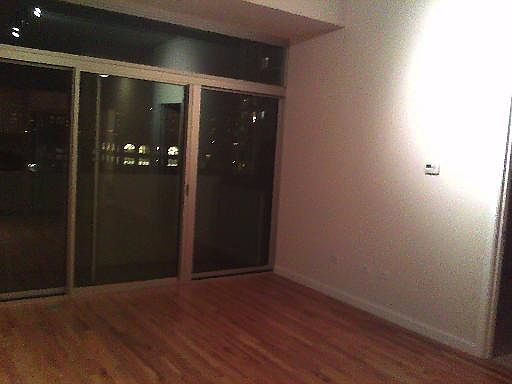 4th image of 630 N Franklin St #914