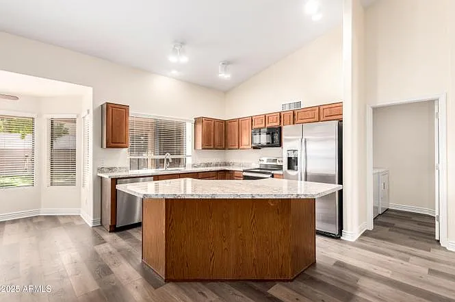 1517 W Islandia Dr — Photo 6