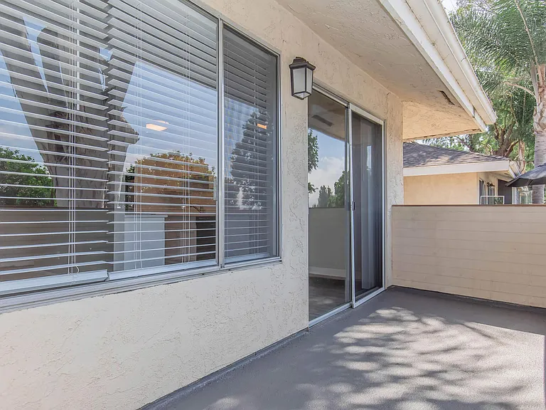 The Dylan Apartments — Photo 66