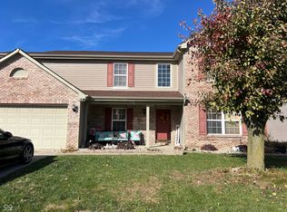 12236 Quarterback Ln, Fishers, IN 46037