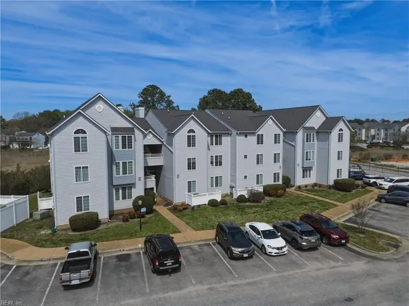 226 Island Cove Ct APT C, Hampton, VA 23669