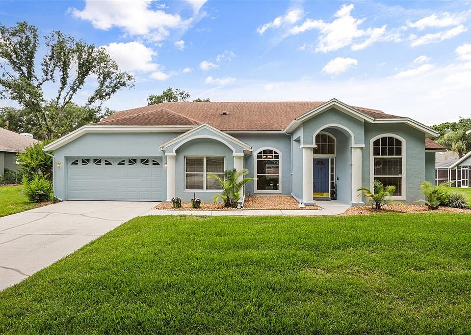 1st image of 778 LULLWATER DRIVE