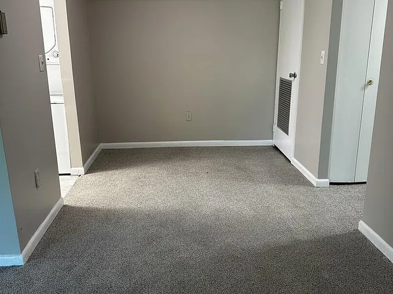 6998 Hanover Pkwy #302 — Photo 12