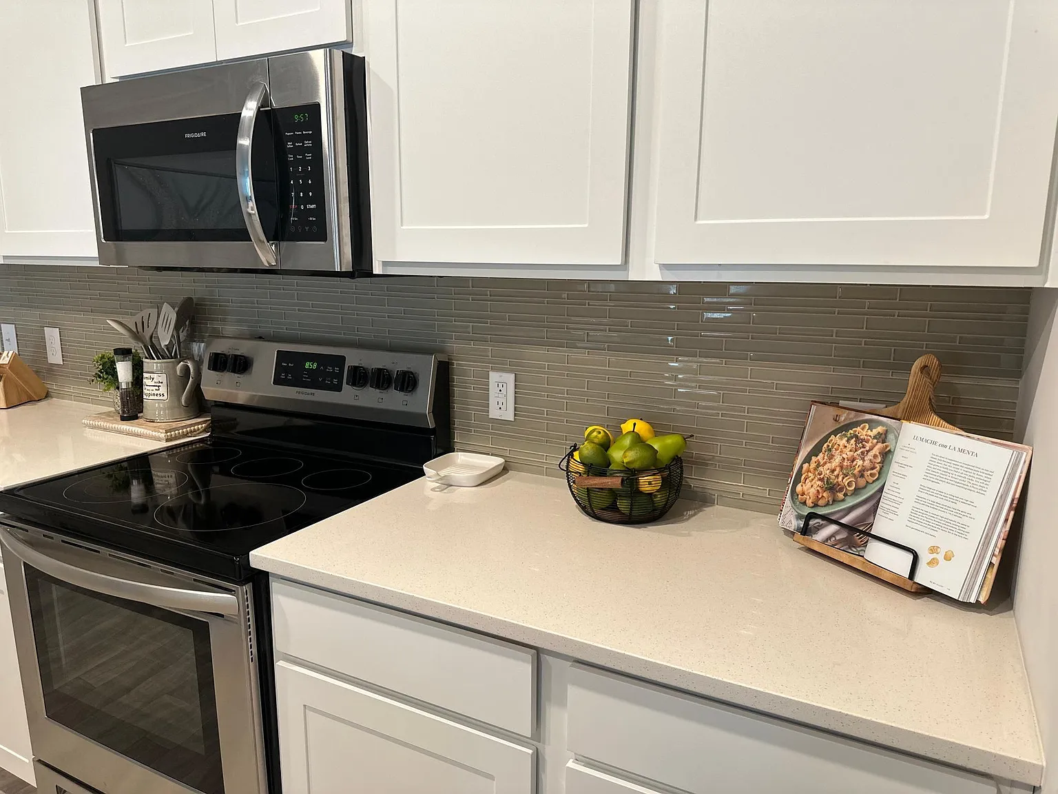 4933 Abbington Oaks Way SE — Photo 4