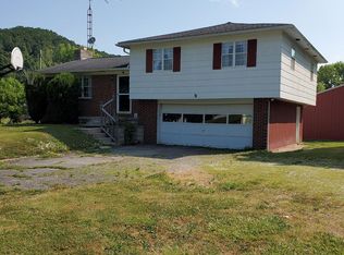 807 State Route 784, South Shore, KY 41175