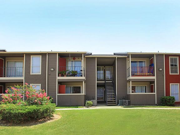 YOUR NEW APARTMENT HOME IN HOUSTON, TX AWAITS