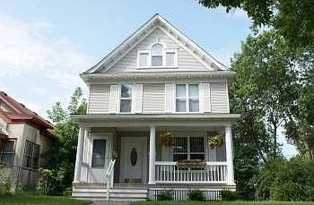 4th image of 429 Newton Ave N