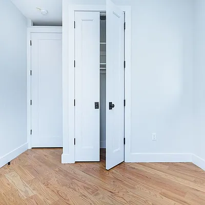 Rented by Nooklyn NYC LLC | media 66