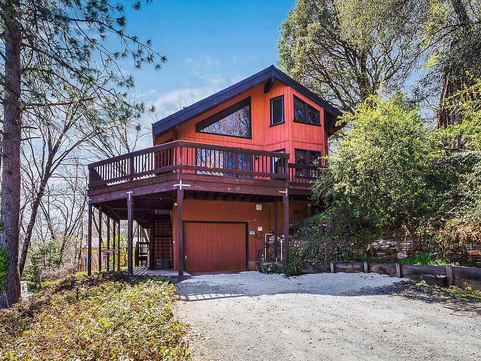 1st image of 21116 Crystal Falls Dr