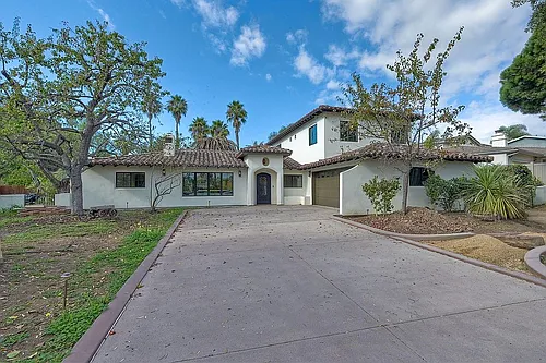1048 Sidonia St #1048 Photo 1