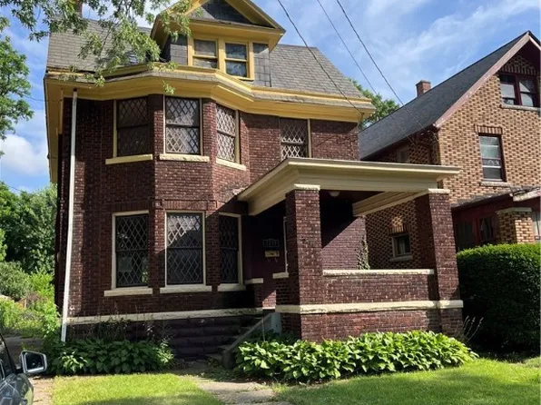 1319 W 10th St, Erie, PA 16502