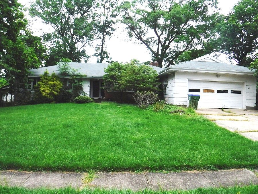 2 Frost Ave W, Edison, NJ 08820 Zillow 2 Frost Ave W, Edison, NJ 08820 Zillow