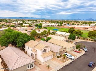3240 E Kerry Ln, Phoenix, AZ 85050