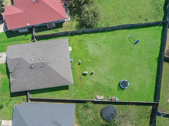 4th image of 6930 Rosalinda Ln
