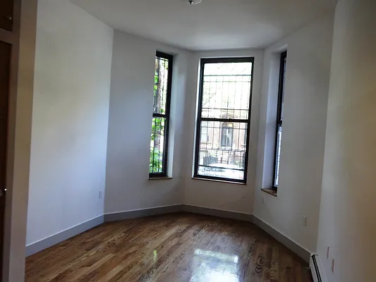 Rented by Blue Egg Realty Corp | media 19