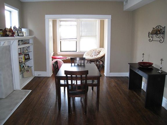 2nd image of 5927 Kingsbury Ave #2