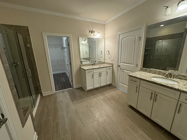 413 Daylin Dr — Photo 17