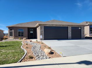 687 Strathearn Dr, Grand Junction, CO 81504