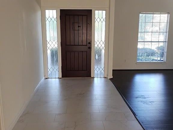 2nd image of 854 Brunswick Dr