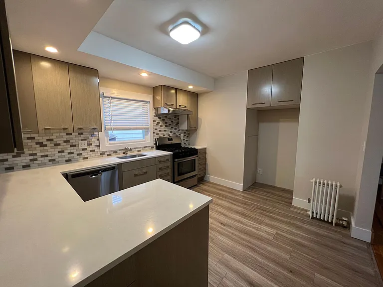217 Tontine Ave #2 — Photo 3