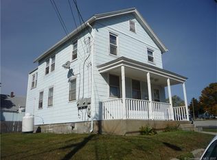 32 Ledyard Ave, Groton, CT 06340
