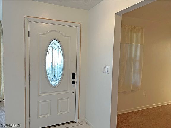 5th image of 2601 Applewood Dr