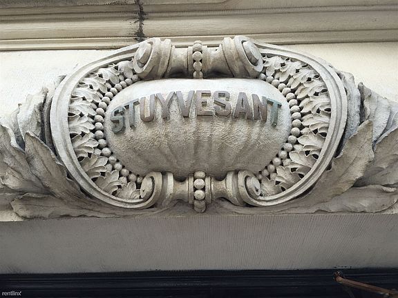 StuyvesantLogoOverDoor