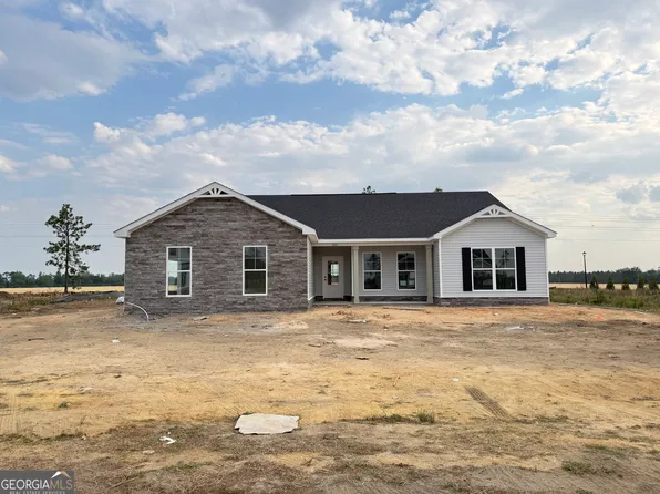 220 Manchester Dr, Statesboro, GA 30461