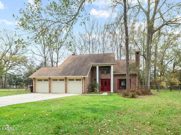 109 Redwing Cir, Lafayette, LA 70503