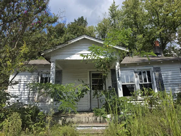 304 Jackson St, Smithville, TN 37166