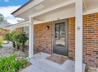 94 Mallard Ln, Richmond Hill, GA 31324