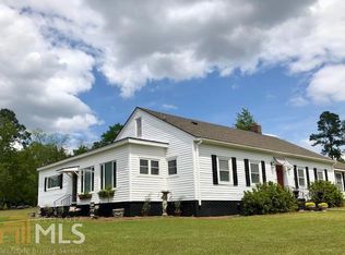 66 W Graham St, Mc Rae, GA 31055