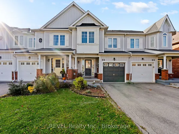 25 Colonel Lyall St, Saint Catharines, ON L2P 0B3
