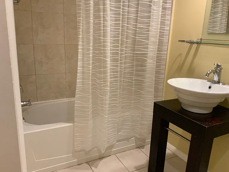 701 S Madison Ave #213 — Photo 28