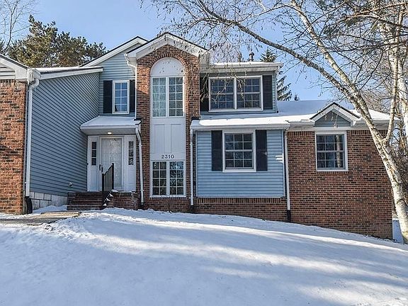 2nd image of 2310 Saint Francis Dr