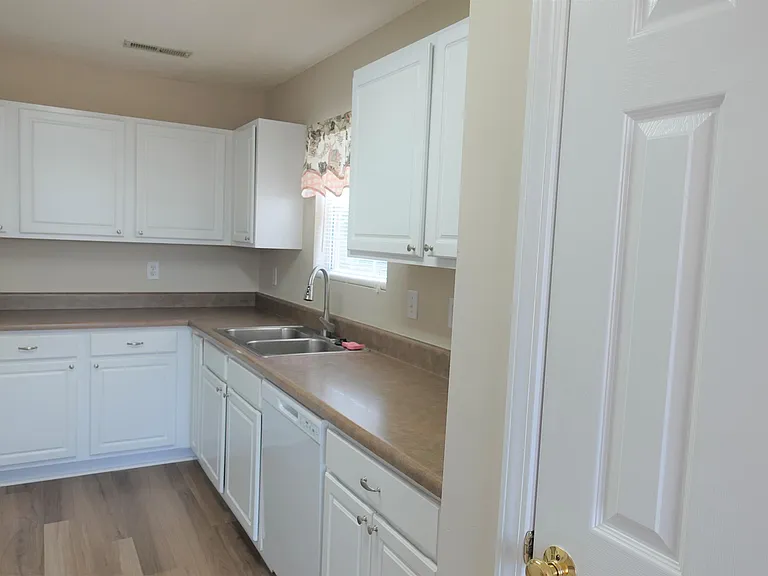 4 Enoree View Dr #1 — Photo 9