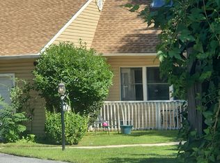 527 Cherry Ln, Lansdowne, PA 19050