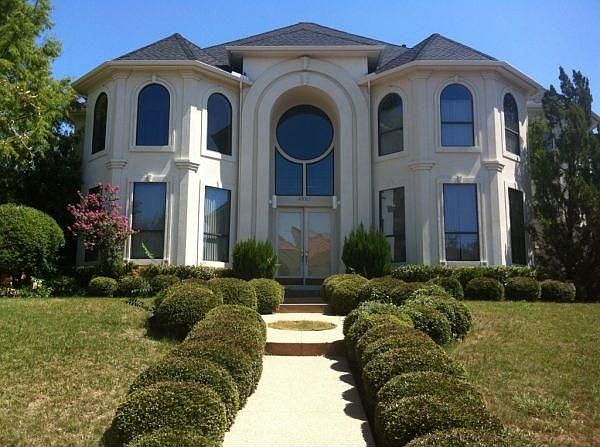1st image of 2605 Brookside Dr