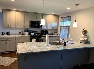 3105 Colony Ln, Plymouth Meeting, PA 19462