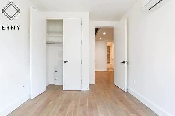 Rented by ERNY LLC | media 29