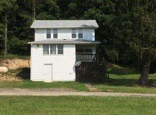 8665 Raiders Rd, Frazeysburg, OH 43822