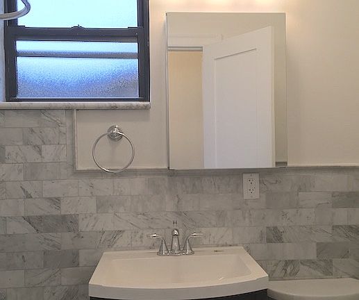 3rd image of 66 W 9th St APT 70R
