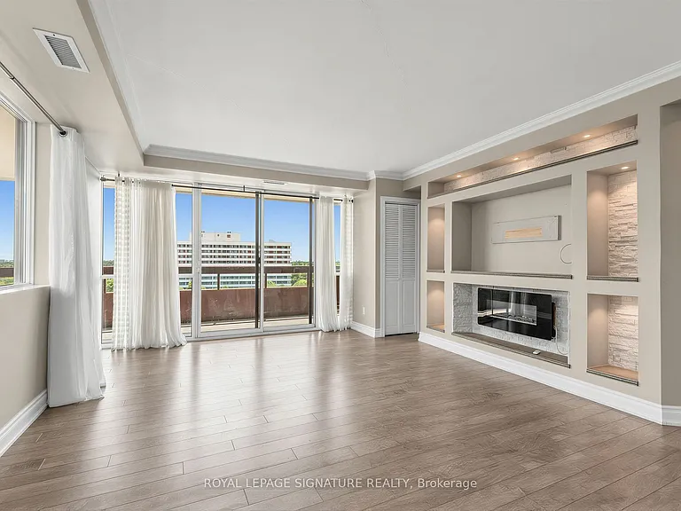 8111 Yonge St #1010 — Photo 14